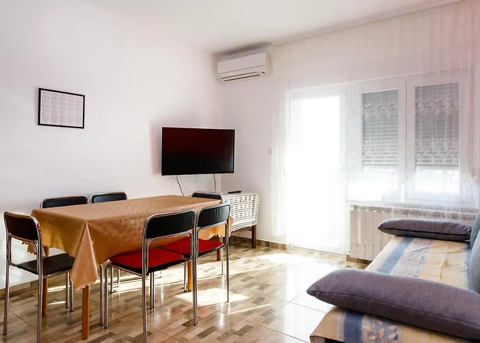 Stupar Apartmán Krk Town